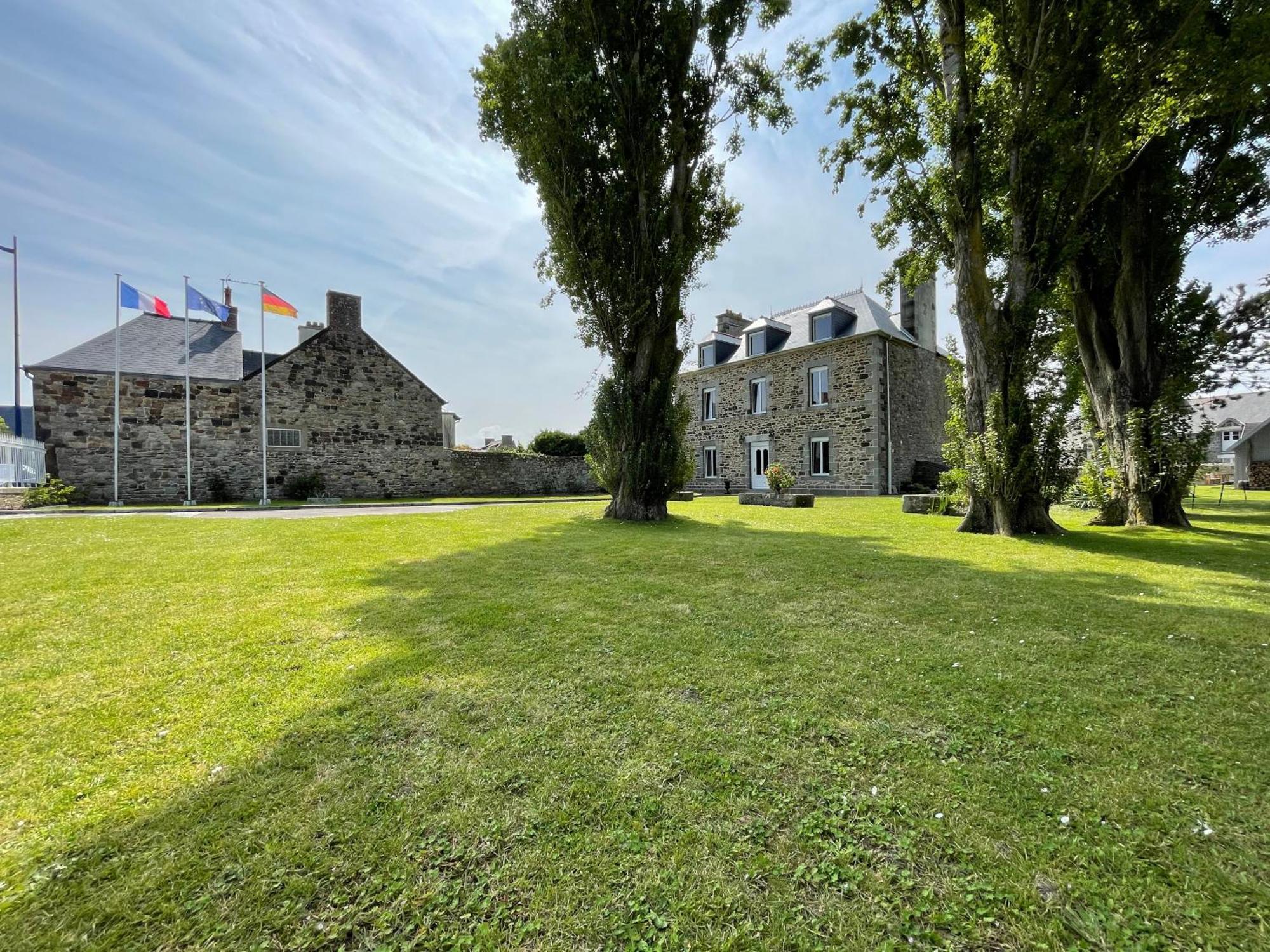 La Salmoniere Hotel Le Vivier-sur-Mer Kültér fotó