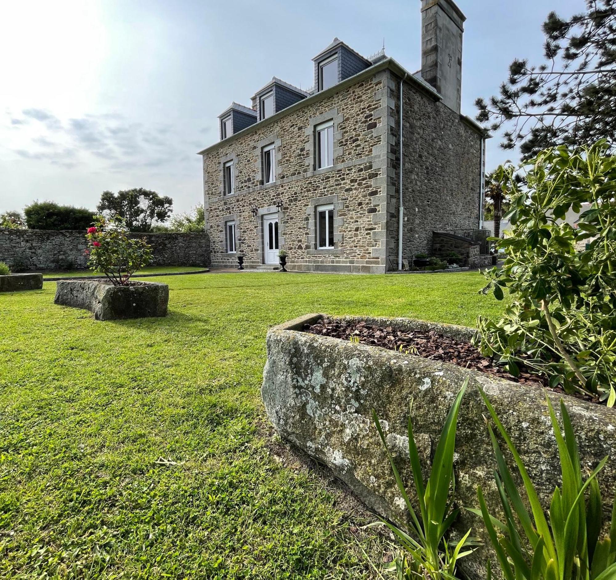 La Salmoniere Hotel Le Vivier-sur-Mer Kültér fotó